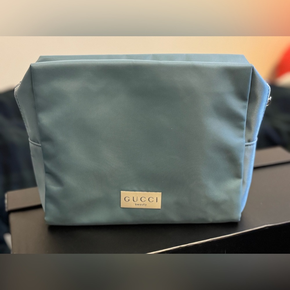 Gucci Limited Edition 2025 Guilty Love Toiletry Bag (Almond Green) NIB